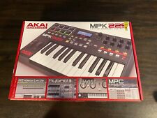 Controlador de teclado AKAI Professional MPK225 USB MIDI, Ableton Live Lite comprar usado  Enviando para Brazil