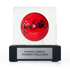 Bola de sinuca vermelha assinada por Ronnie O'Sullivan. Vitrine com placa comprar usado  Enviando para Brazil