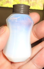 Frasco de remédio antigo de vidro opalescente com tampa colecionável comprar usado  Enviando para Brazil