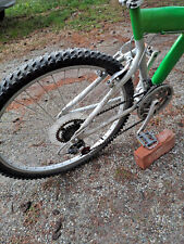 Bici alluminio verde usato  Calco