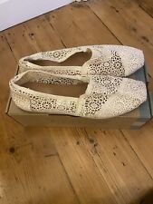 Toms women white for sale  LONDON