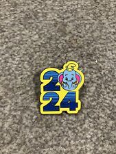 Disney pins dumbo for sale  EPPING