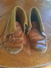 mountain man moccasins for sale  Providence