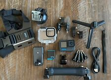 GoPro Hero11 Black Hero 11 + Extras ** Arranhões na tela LCD frontal ** comprar usado  Enviando para Brazil