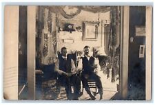 1907 Hogar Interior Mecedora Trompeta Elyria OH RPPC Portero Foto Postal, usado segunda mano  Embacar hacia Argentina