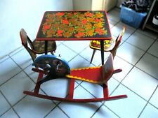 Kindermöbel 2 Stühle+Tisch+Schaukelpferd bemalt mehrfarbig gebraucht (siehe Foto, gebraucht gebraucht kaufen  Markkranstädt