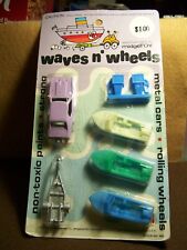 CONJUNTO VINTAGE MIDGETOY-WAVES E RODAS EM CARTÃO-MUSTANG, REBOQUE E BARCOS. comprar usado  Enviando para Brazil