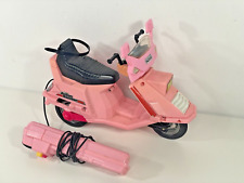 Używany, Barbie / Sindy Różowy Mini Motocykl Action Scooter Custom 5000 1980's Vintage na sprzedaż  Wysyłka do Poland
