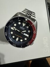 Relógio masculino Seiko Pepsi vermelho e azul - SKX009K2 raro calendário romano/inglês comprar usado  Enviando para Brazil