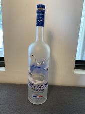 Vodka Ganso Gris Botella VACÍA 14" Alto 1 Litro Tamaño Francia , usado segunda mano  Embacar hacia Argentina