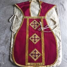 Rouge chasuble ancienne d'occasion  Genouillac