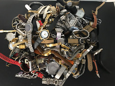 Lote a granel de relógios unissex muitas marcas estilos revendedores relojoeiros artesãos comprar usado  Enviando para Brazil