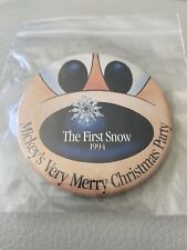 MICKEY'S VERY MERRY CHRISTMAS PARTY THE FIRST SNOW 1994 DISNEY PIN BACK BUTTON d'occasion  Expédié en France