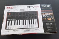 Teclado controlador USB MIDI Akai Professional MPK Mini Play segunda mano  Embacar hacia Argentina
