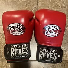 reyes boxing gloves for sale  Auburn