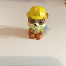 MINIATURA CHAPÉU BOMBEIRO BOMBEIRO ESTATUETA DE CACHORRO 2" X 1" Tamanho Casa de Bonecas comprar usado  Enviando para Brazil