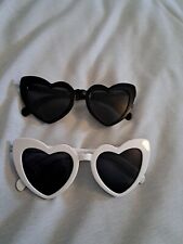 Novelty heart glasses for sale  SANDOWN