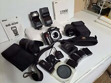 📸Kit de câmera Nikon D7000, lentes 18-200 e 105, 2 unidades de flash Nikon e muito mais!! 📸 comprar usado  Enviando para Brazil