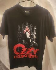 "CAMISETA OZZY OSBOURNE - TRONO - BANDA DE METAL - ""S"" - 2/LADOS - NUEVA - RARA! segunda mano  Embacar hacia Argentina