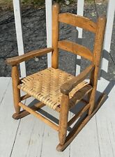 Antiguo - De colección Primitivo Madera Para Niños Rocker Cesta Asiento Silla Muñeca segunda mano  Embacar hacia Argentina