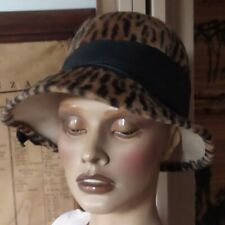 Cappello elegante leopardato usato  Borgaro Torinese