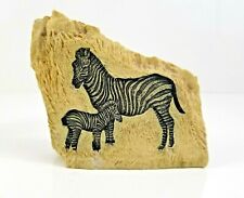 Escultura decorativa de arte primitiva pintada de zebra em rocha escultura em resina comprar usado  Enviando para Brazil