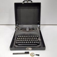Máquina de escribir manual vintage Remington Rand con cepillos y llave en estuche segunda mano  Embacar hacia Argentina