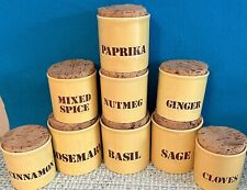 Juego de 9 frascos de especias artesanales de horno vintage de gres hechos en Inglaterra amarillo, usado segunda mano  Embacar hacia Argentina