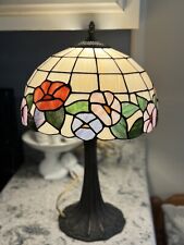 Abajur de mesa estilo Tiffany vitral escória vintage rosa e branco floral comprar usado  Enviando para Brazil