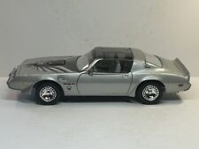 Pontiac Firebird T/A 6,6 plata fundida a presión 1:18 Road Signature 1979 segunda mano  Embacar hacia Argentina