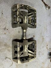 Wellgo flat pedals for sale  WAKEFIELD