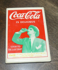Espejo de mano/compacto/cartera vintage Coca-Cola años 70 antiguo AD hombre sombrero traje segunda mano  Embacar hacia Argentina