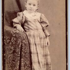 Usado, Cartão fotográfico c1870s bonito alto jovem senhora menina CDV sapatos de couro infantil H26 comprar usado  Enviando para Brazil