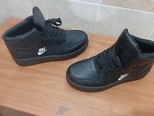 Nike scarpe sportive usato  Ardore Marina