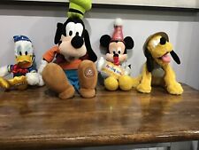 Pateta de Pelúcia Disney, Desejos de Aniversário Mickey, Safari Plutão, Donald Philharmagic comprar usado  Enviando para Brazil