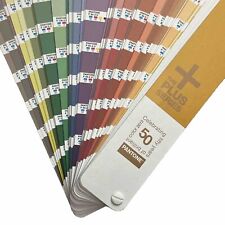 Guia de cores Pantone Plus Series CMYK livro sem revestimento para impressão em 4 cores comprar usado  Enviando para Brazil