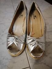 scarpe argento usato  Mugnano Del Cardinale