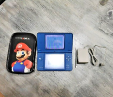 Sistema portátil Nintendo DSi XL - azul medianoche + estuche de transporte + cargador + lápiz óptico, usado segunda mano  Embacar hacia Argentina