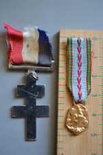 H16A) Médaille militaire 39/45 EN REDUCTION + souvenir french medal, occasion d'occasion  Saint-Jean-en-Royans