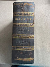 ANTIQUE BOOK Holy Bible c.1850 MASSIVE 17lb. Tooled Leather Gilt Motifs Illus. comprar usado  Enviando para Brazil