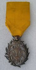 Medaille ordre royal d'occasion  Plombières-lès-Dijon