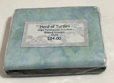 lindo pacote de tecido batik para colcha HERD OF TURLES 24x36” comprar usado  Enviando para Brazil