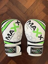 Maxx boxing gloves for sale  LEEDS