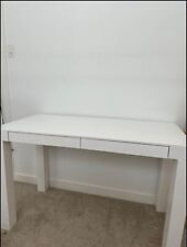 Ikea white desk d'occasion  Expédié en Belgium