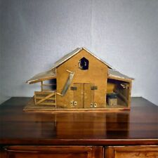 Estábulo de madeira e estanho feito à mão em miniatura para celeiro comprar usado  Enviando para Brazil