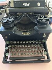Máquina de escribir Wicked Old Royal , usado segunda mano  Embacar hacia Argentina