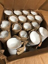 Usado, 8500 piezas Mini revestimientos de cupcakes Taza de papel Taza de pastel Taza de hornear Muffins Envolturas Blancas segunda mano  Embacar hacia Argentina