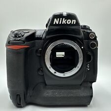 Usado, Nikon D2X, 12.4 MP DSLR, corpo somente não testado.  Como está comprar usado  Enviando para Brazil