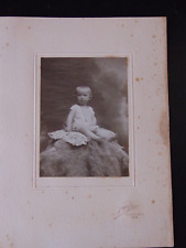 Photo carton bébé d'occasion  Bellegarde