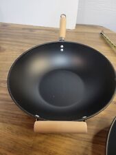 Wok negro de tamaño grande con mango de madera, usado segunda mano  Embacar hacia Argentina